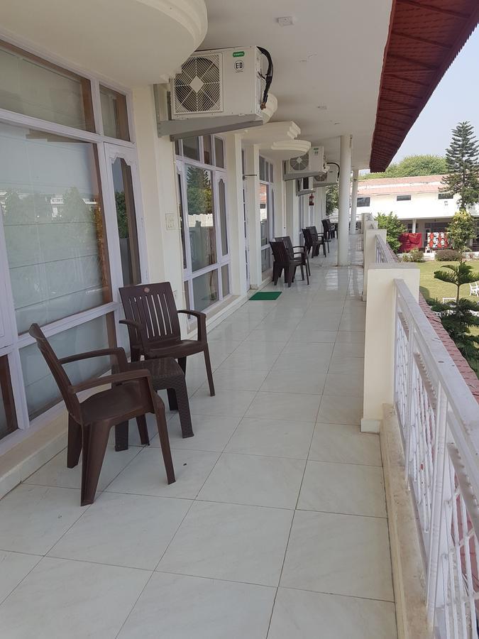 Chandīgarh Skyview Holiday Home Pet Friendly מראה חיצוני תמונה